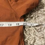 Lululemon  all yours tee short sleeve shirt size 6 roasted brown Photo 3