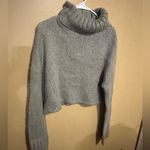 Sabo Skirt  medium crop top sweater Photo 2
