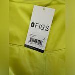 FIGS -  Performance Underscrub Biker Shorts Small Photo 2