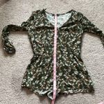 Forever 21  | Hunter Green Floral Long Sleeve V-Neck Romper | Medium Photo 11