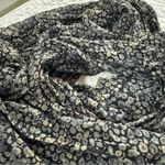 Elegant Floral Blue Beige and Cream Wrap Photo 2