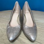 Stuart Weitzman  Silver Woven Pumps Pointed Toe Low Heels Women’s Size 7.5 Photo 4