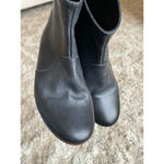 André Assous Leather Ankle Boots Flat Black Minimal Cottagecore Boho Spain Sz 36 Photo 3