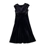 Jones Wear VINTAGE Velvet Midi Dress Photo 3