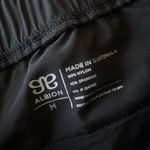 ALBION FIT  Jetsetters Jogger Pants in Black Size M Petite Photo 8