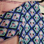 LULU B BOLD NEON ALLOVER PINEAPPLE PRINT V NECK QUARTER SLEEVE UPF 50 TOP XL Pink Photo 3