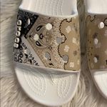 Crocs  Women's Bandana Print Slide Sandals - Cream and Brown size M5 and W7 Photo 2
