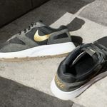 Nike  Kaishi Women’s Sneakers size 7.5 Photo 4