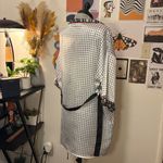 Black and White Geometric Print Dress with Robe Photo 2