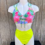 New Vibrant Tie Photo 3