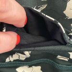 Sam Edelman  Women’s Large Floral Capri Workout Leggings Green White Stretch Photo 11