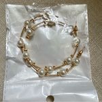 Faux pearl fashion hoop earrings gold tone and faux pearl Photo 1