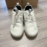 Clove Women's Classic Brilliant White Nursing / Medical shoes Size 8 Photo 1