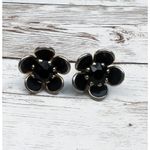 Vintage Screw On Earrings Photo 1
