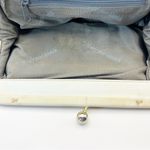 Whiting & Davis Vintage White Mesh Hand Bag Purse Kiss Closure, Shoulder Strap Photo 8