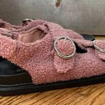 Pretty Little Thing | Rose Faux Shearling Buckle Sandals Size 7 Photo 4