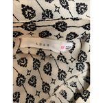 Lush Clothing Lush Printed Sleeveless Button-Up Blouse In Black & White Polyester Photo 3