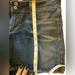 Denizen from Levi's ® Women's High-Rise 3" Cuffed Shorts. Size 8 Photo 5