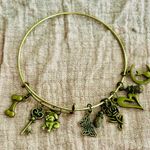 Charming Gold Charm Bracelet Photo 0