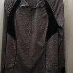 Xersion FINAL MARKDOWN Ladies  top (M) Photo 0