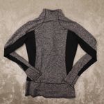 Athleta  Women's Gray Black Colorblock Running Wild Half Zip Pullover‎ Size Small Photo 2