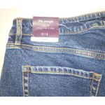 Ava & Viv  Women's high rise 90's straight hip & thighs size 18 W36''x L43'' Photo 4