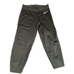 Nike Women's  Pro Black Capri  Training Athletic Pants sz XS in seam 17.5” Photo 1