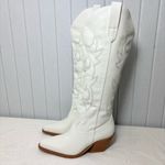 White Western Cowgirl Faux Leather Boots Size 5 Photo 5