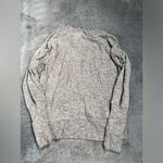 Evereve  Heather Gray V-Neck Sweater Photo 8