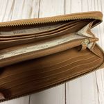 Michael Kors Brown Leather Jet Set Wallet Photo 6