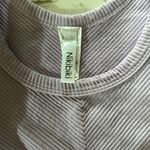 NIKIBIKI Cropped Seamless Top Photo 1