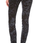 joe's jeans  Mid-Rise Burnout Velour Black The Skinny Jeans, 26 Photo 0