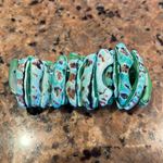 NWOT beautiful reversible stretch green & turquoise colored real shell bracelet Photo 1