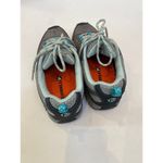 Merrell  Women’s Castle Rock Low Lace Hiking Shoes EUC Sz 7.5 Gray Teal Active Photo 3
