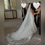 Timeless 90” Lace Appliqué Veil Photo 1