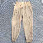 Lululemon  Women's 6 Stretch High-Rise Pants On the Fly‎ Jogger Luxtreme Khaki Photo 1