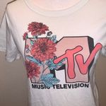 MTV Brand MTV Music Television Off White Floral Woman’s XS Short Sleeve Shirt Photo 4