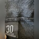 Urban Outfitters BDG  mom high-rise size 30 black denim shorts Photo 3