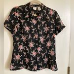 Emma James 🌞 Black Floral Button Up Short Sleeve Blouse Photo 0