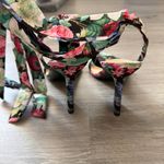 Nine West NEW  Kobs Ankle Tie Sandal Black Floral Multi Size 7 Photo 3