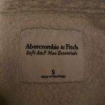 Abercrombie & Fitch Abercrombie Sweatshirt Photo 2