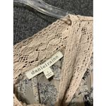 Daniel Rainn  Chiffon‎ Top Womens Small Beige Floral V-Neck Pleated 3/4 Sleeve Photo 2