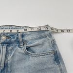 American Eagle  AE Mom STRIGID Jean High Rise Women’s Sz 4 Short (Light Wash) Photo 9