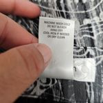 Dress Barn  Silver & White Lurex Paisley Blouson Blouse Size Medium Photo 6