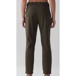 Lululemon On the Fly Pant 28" Women's Sz. 4 Photo 3
