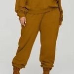 Good American  Boyfriend Sweatpants Photo 2