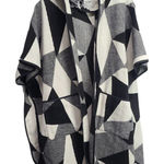 VERO MODA Landscape Black and White Cape  Denim One Size Photo 0