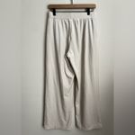 Uniqlo NWOT  cream velour set crew sweatshirt wide leg elastic waist pants L Photo 7