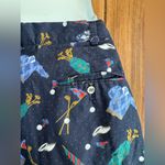 Vintage Lady Divots Golf shorts with golfing scene detail Size 8 see measurement Blue Photo 3
