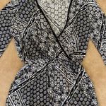 Uk2la  Bohemian Black & White Print Long Sleeve Romper XS Photo 1